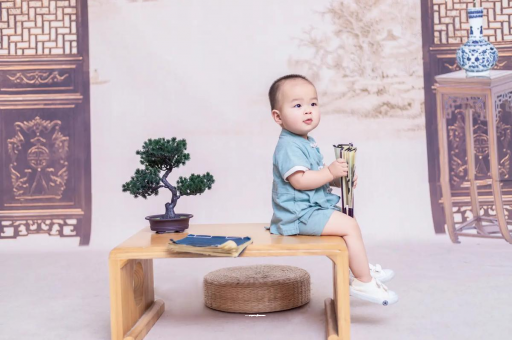 汶上宝宝吃迷糊奶如何纠正